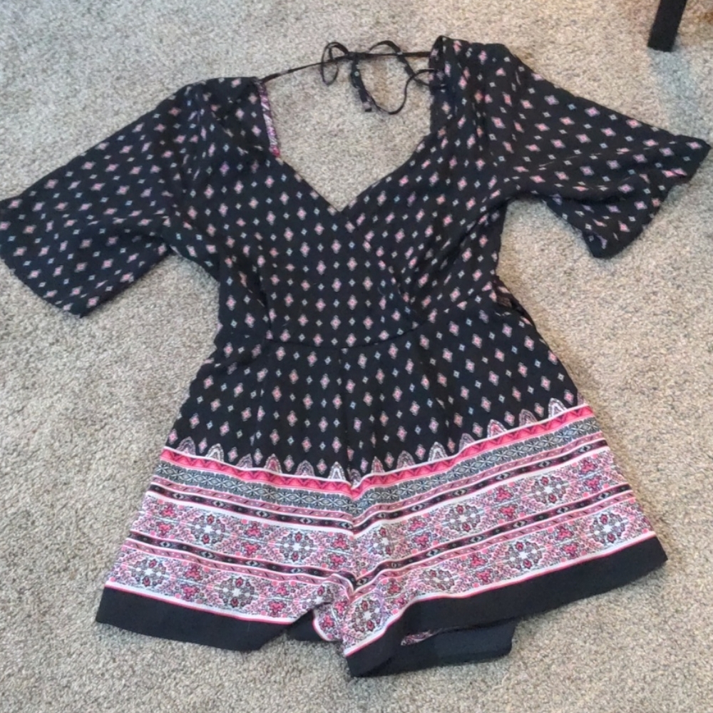 Black and pink romper